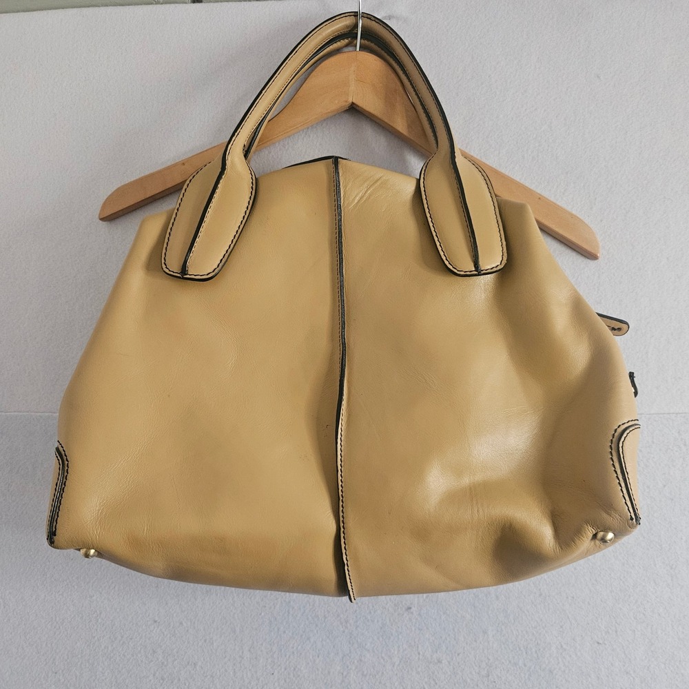Tods Tan Beige Leather Handbag Black Contrast Stitch Gold Hardware Made in Italy